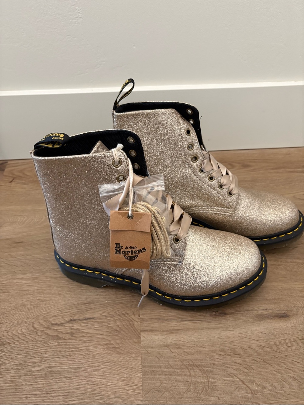 Dr. Martens Pascal Glitter Boots